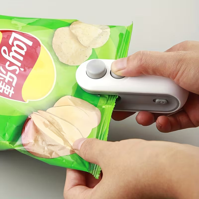 Portable Hand-Sealing Machine With Magnetic Closure